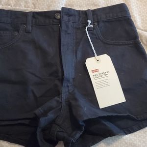 Levi Women's Ribcage Shorts